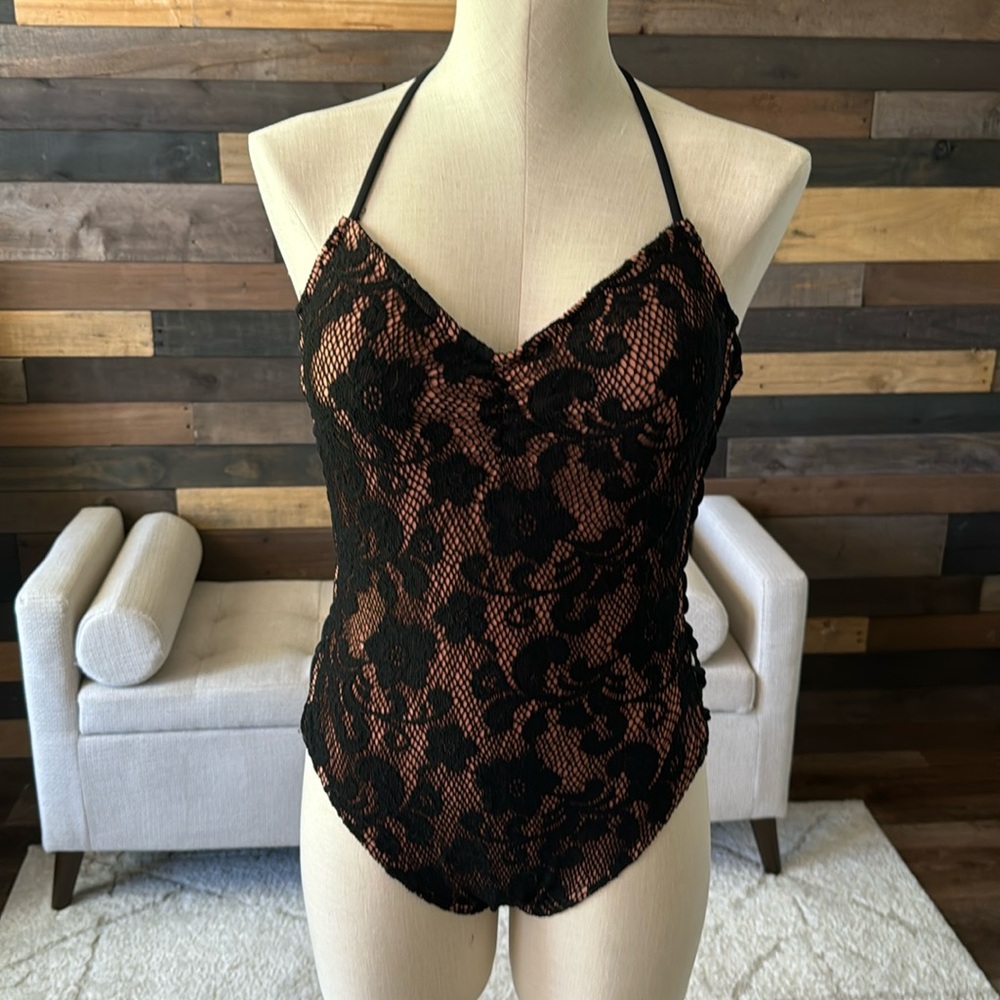Lacy Black and Pink Swimsuit Women’s M Gossip